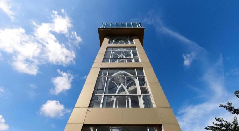 89 Hotel Batam Nagoya Exteriör bild