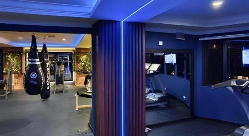 89 Hotel Batam Nagoya Exteriör bild